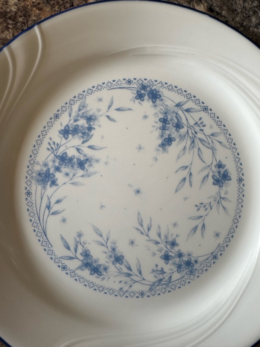 2 Vintage Corelle Dishes in the Celestial Blue pattern - Picture 4 of 6